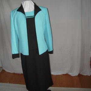 3 piece Kasper tailored suit w/ top & skirt
